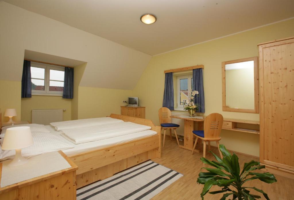 Gastehaus Ritschi Hotel Pernegg an der Mur Стая снимка
